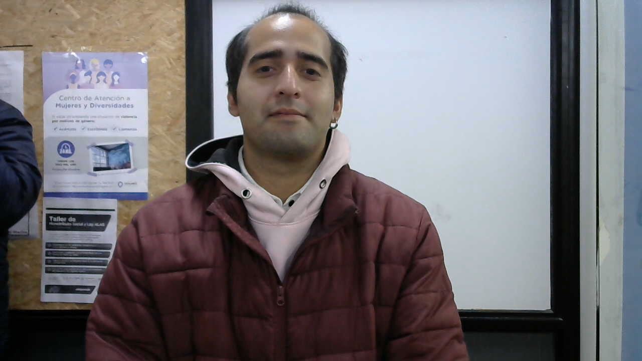 JUAN  EZEQUIEL CARLINO SEGURA