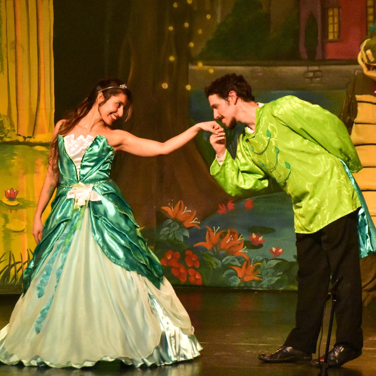 EL BESO ENCANTADO